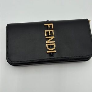Fendigraphy Wallet On Chain